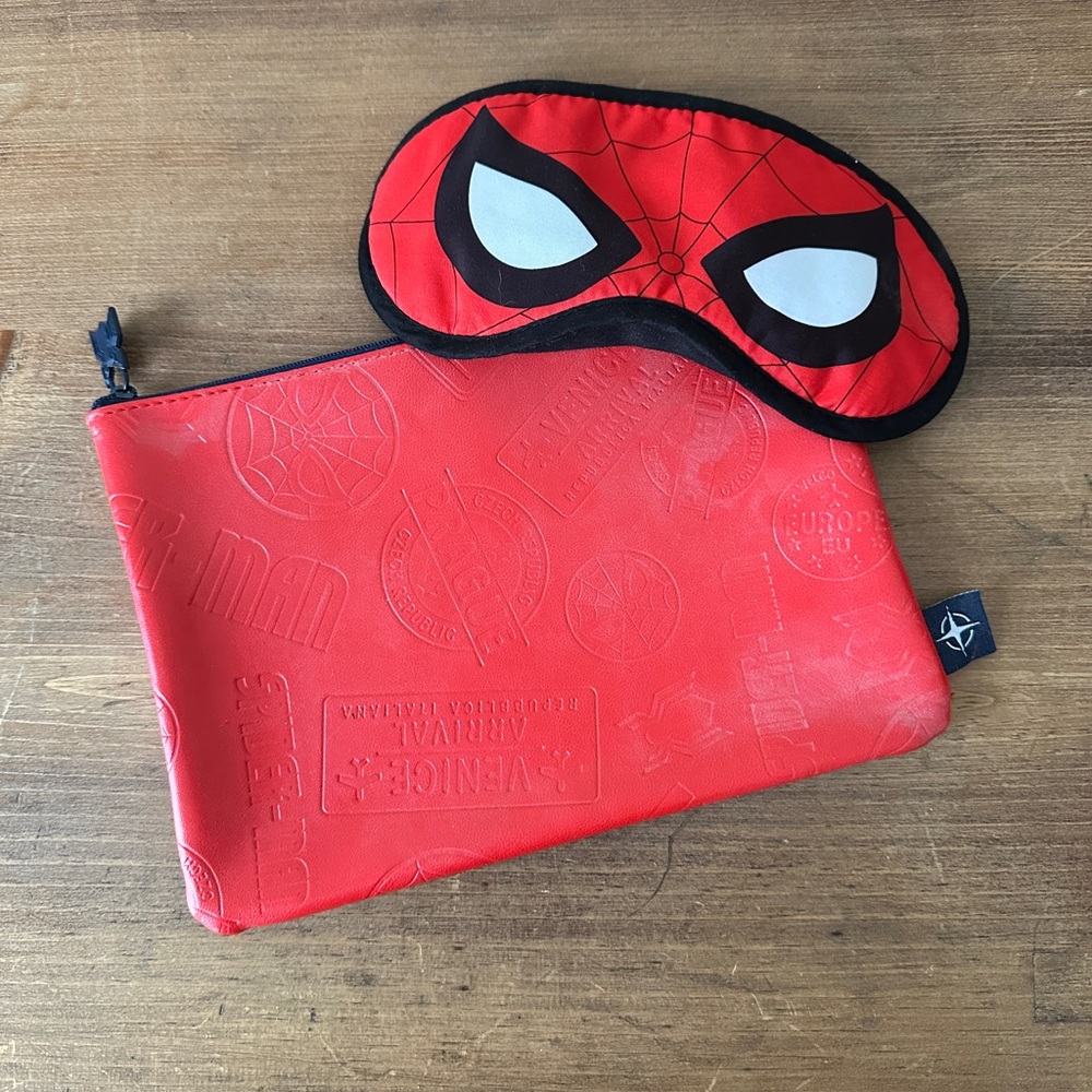 Spider-Man Far From Home travel set